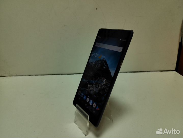 Планшет с SIM-картой Lenovo Tab 4 TB-7504X 2/16 GB