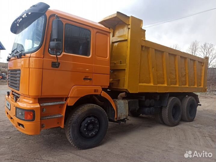 Shacman (Shaanxi) F2000, 2013