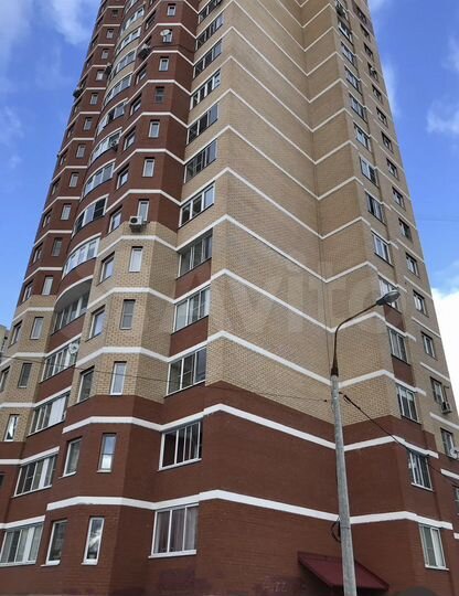 3-к. квартира, 92 м², 7/17 эт.