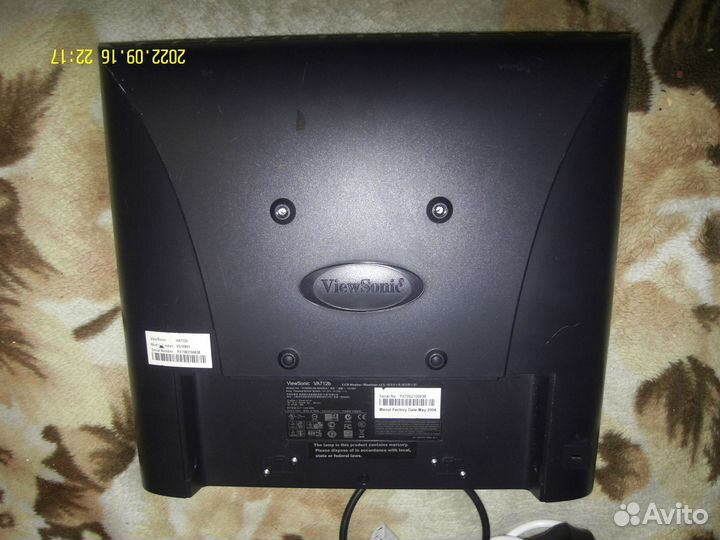 ЖК Монитор ViewSonik и кронштейн