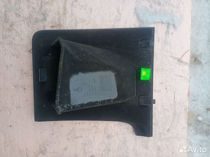 Бардачок левый volkswagen passat b6