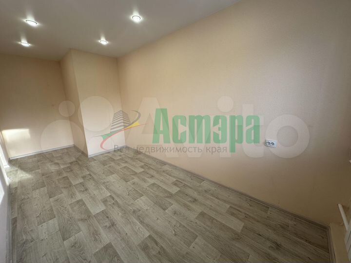 1-к. квартира, 48,6 м², 1/4 эт.