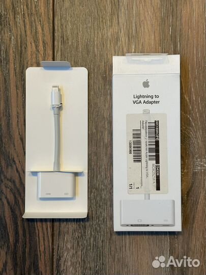 Apple Lightning to VGA Adapter