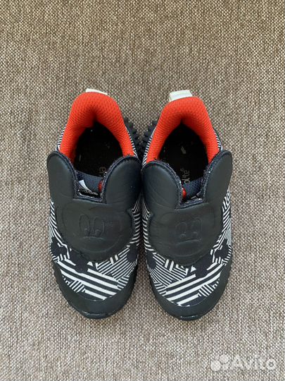 Кроссовки adidas Disney Mickey Mouse размер 25