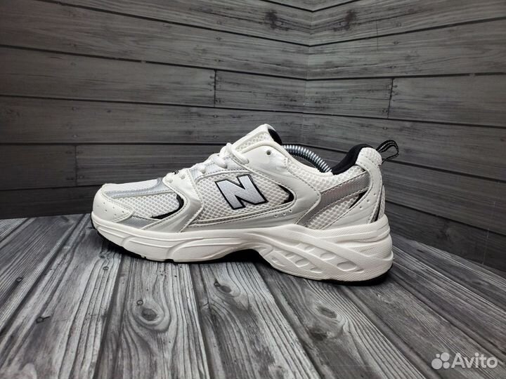 Кроссовки new balance 530