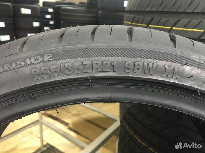 Bearway BW118 255/35 R21 98W