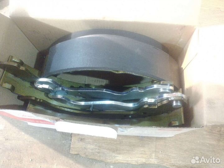 Колодки тормозные