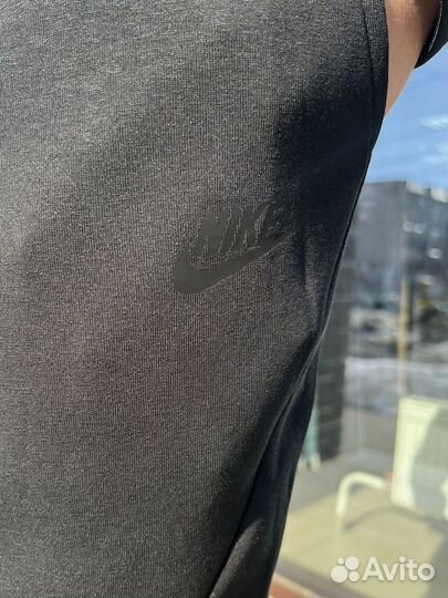 Спортивный костюм Nike Tech Fleece