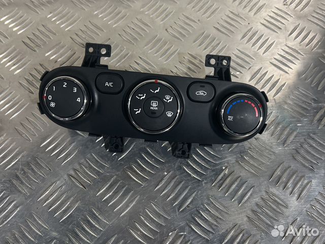 Блок управления печкой kia cerato 3