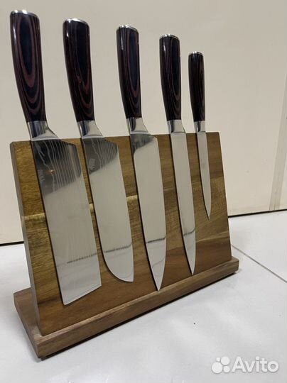 Набор кухонных ножей с подставкой