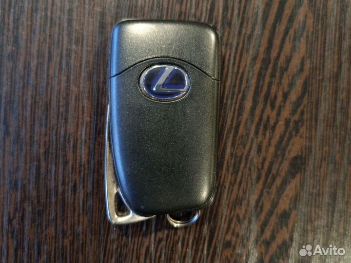 Продам ключ Lexus