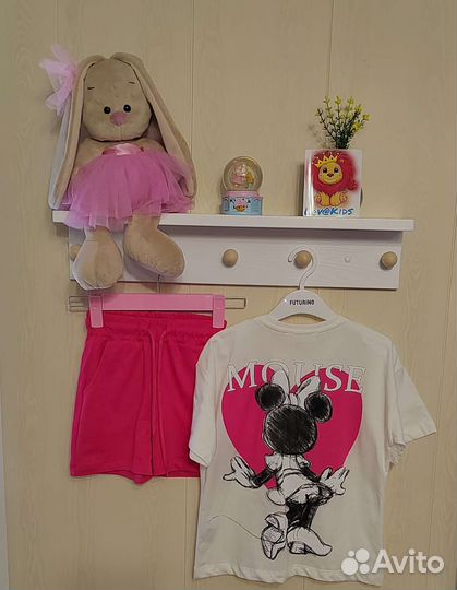 Костюмы для девочки Zara 98,104,110,116, 134