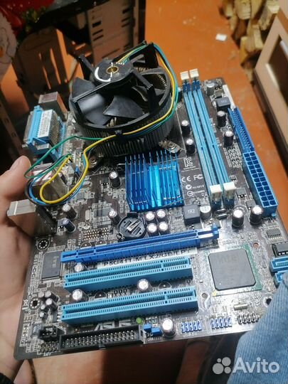 Материнская плата