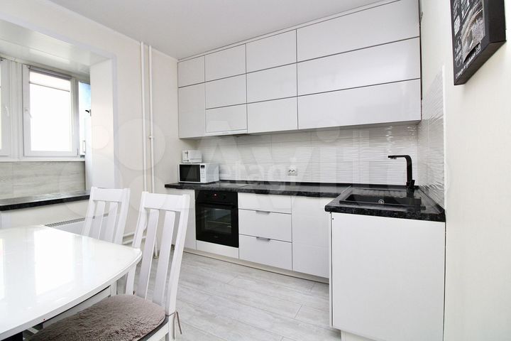 2-к. квартира, 62,7 м², 4/14 эт.