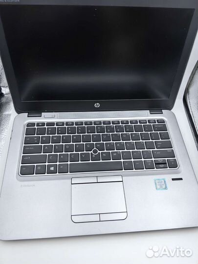 Hp elitebook 820 G3 i5/8gb/256ssd
