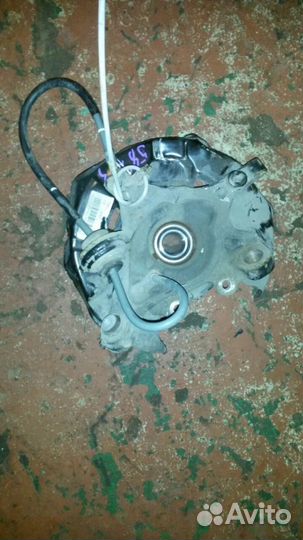 Кулак задний бмв ф20 ф21 BMW f20 f21