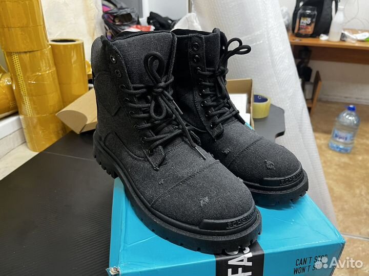 Ботинки Balenciaga Strike boots type