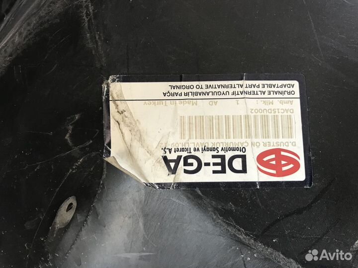 Подкрылок передний левый Renault Duster 2010–2015