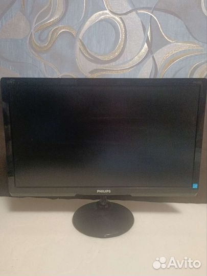 Монитор Philips