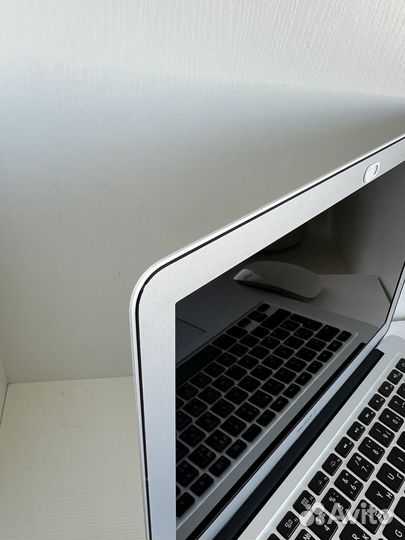 Macbook air 13 128 gb core i5 2014г