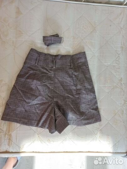 Шорты женские