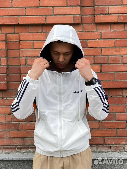 Лёгкая куртка Adidas white