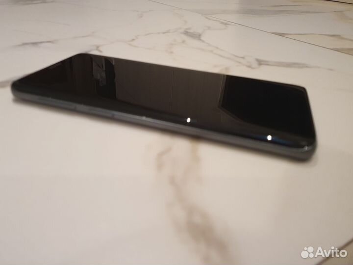 Samsung Galaxy S9, 4/64 ГБ