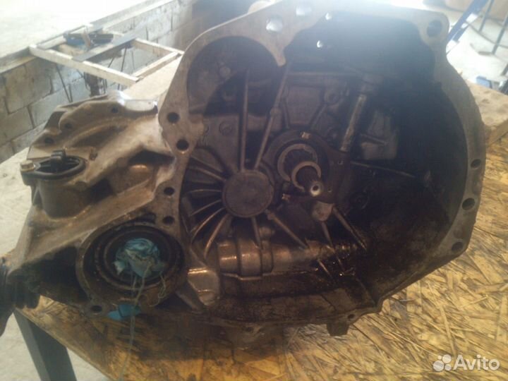 Кпп Альмера н16 (1,5), Альмера классик 4M40