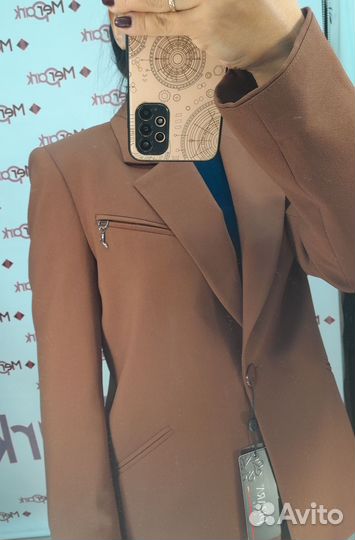 Пиджак,жакет женский