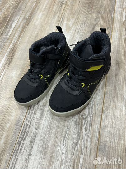 Ботинки утепленные