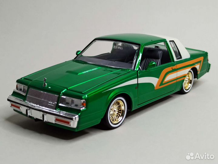 Buick Regal 1987 MotorMax 1:24