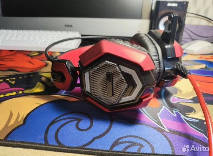 Игровые наушники