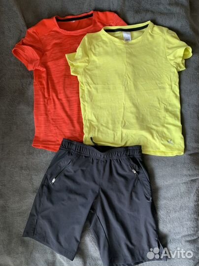 Спортивные шорты и футболки Декатлон