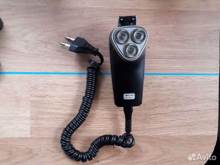Бритва электрическая philips