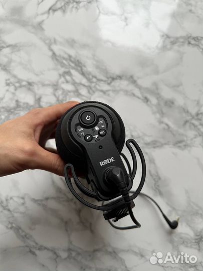 Микрофон для видеокамеры rode VideoMic Pro+