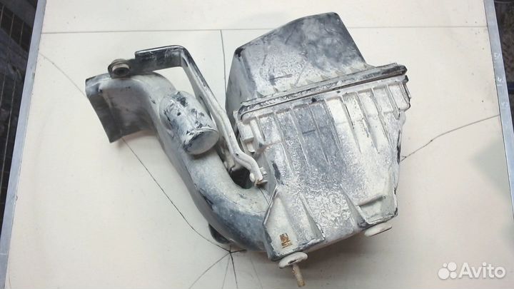 Корпус воздушного фильтра Dodge Journey 2011, 2012