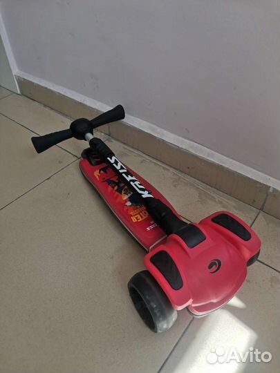 Самокат трехколесный kreiss