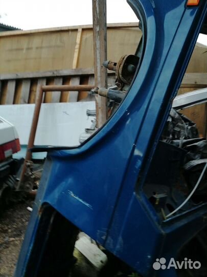 Левое крыло с лонжероном на ниву, бампера, фонари