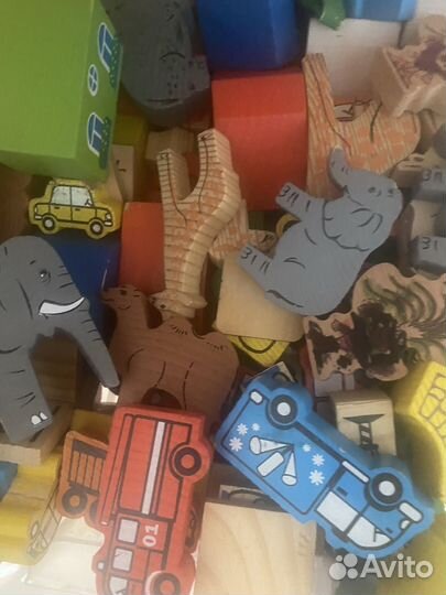 Большо набор деревянного конструктора Томик