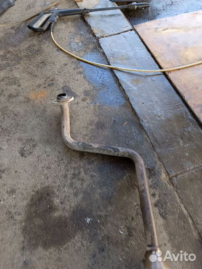 Средняя часть глушителя Geely mk