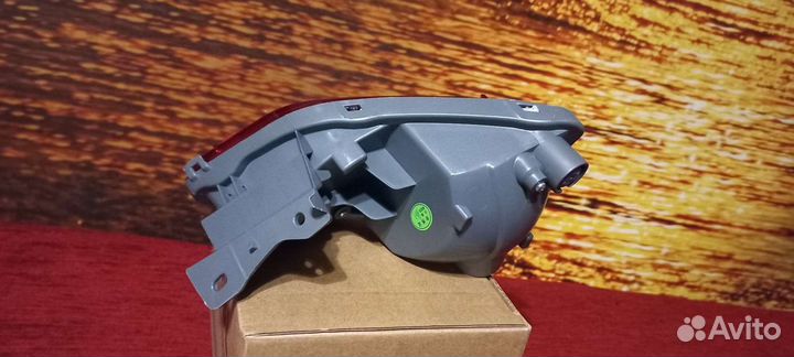 Задний фонарь RAV4 2013 г