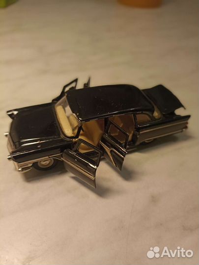 Модели автомобилей СССР Чайка газ 13