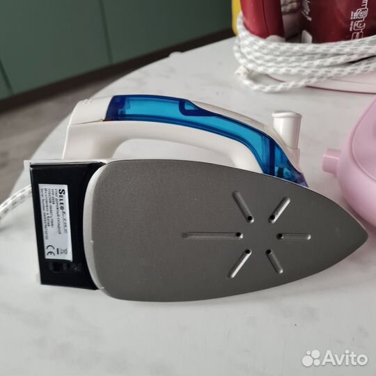 Утюг дорожный