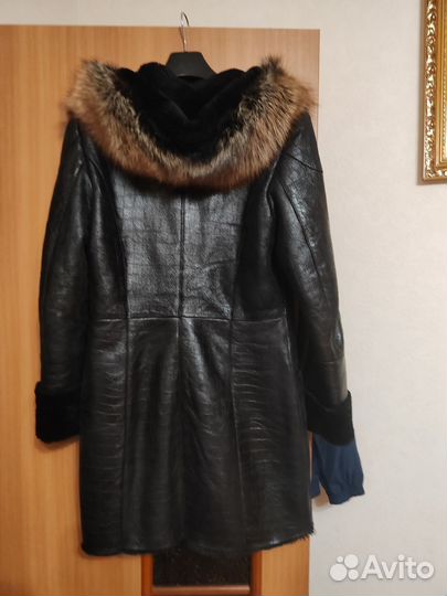 Дубленка натуральная женская короткая