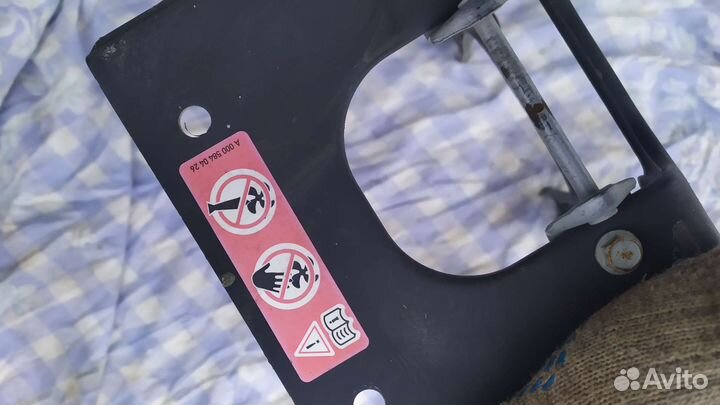 Панель передняя Мерседес мл 164