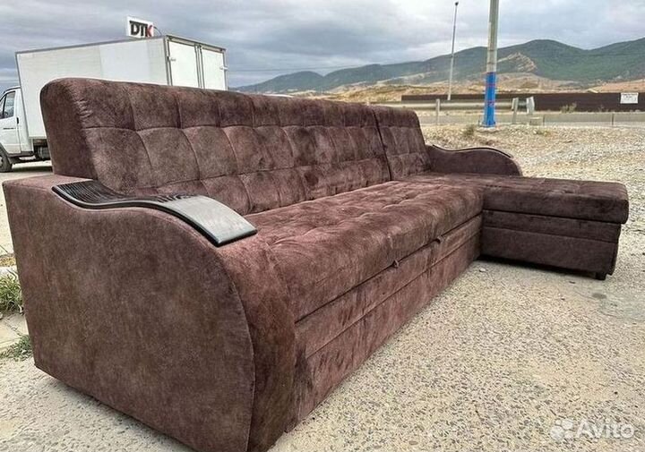 Диван угловой на заказ не б/у