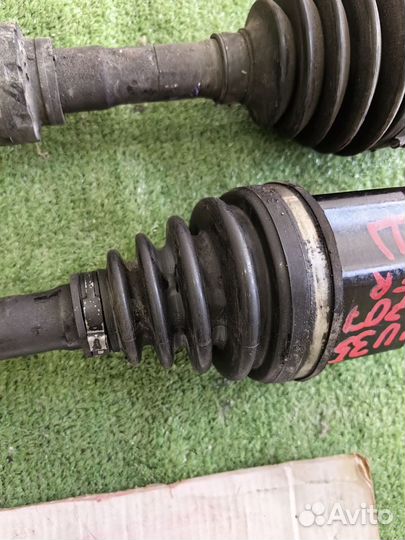 Привода передние Toyota Harrier GSU35 2007 год Про