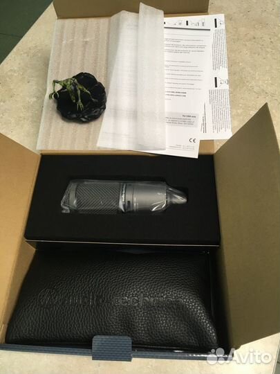 Микрофон Audio-Technica AT2020USB+