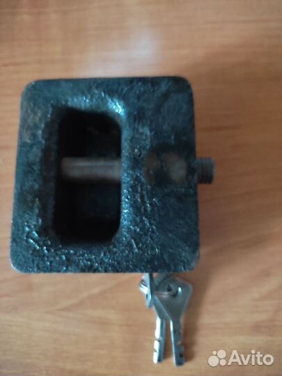 Замок гаражный навесной