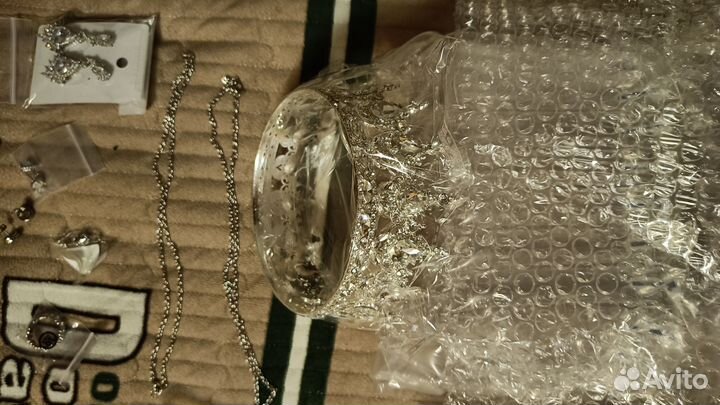 Кольца,серьги,тиара,органайзер для украшений 2шт